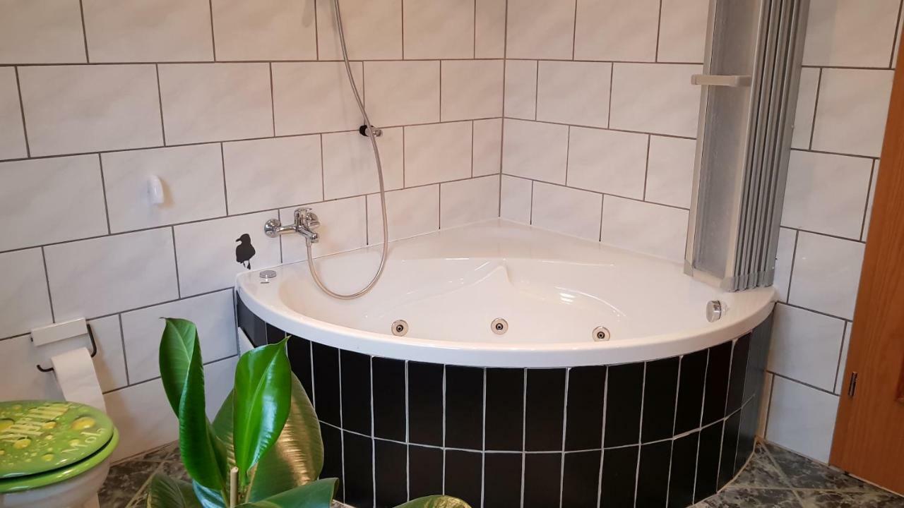 Ferienwohnung-Kormann Schkopau Eksteriør bilde