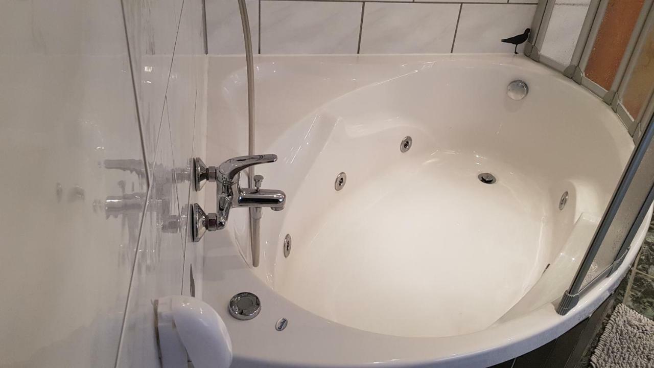 Ferienwohnung-Kormann Schkopau Eksteriør bilde